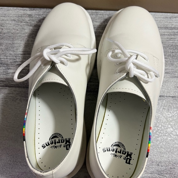 Dr. Martens For Pride Oxford Shoes - White Smooth Leather - Size 9 - Picture 9 of 12
